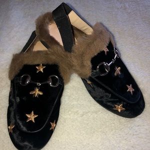 Toddlers Gucci slides excellent condition